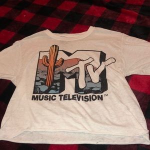 white crop tee with illustration